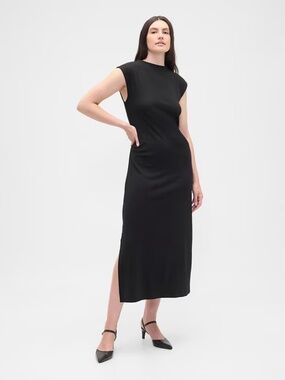 NWT Gap Ribbed  Modern Mockneck Midi Dress // Black